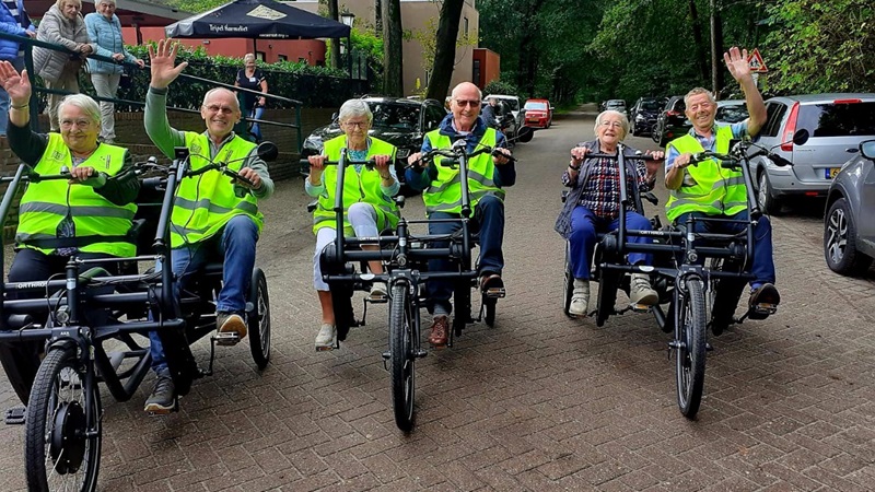 Presentatie bij Zonnebloem 2022